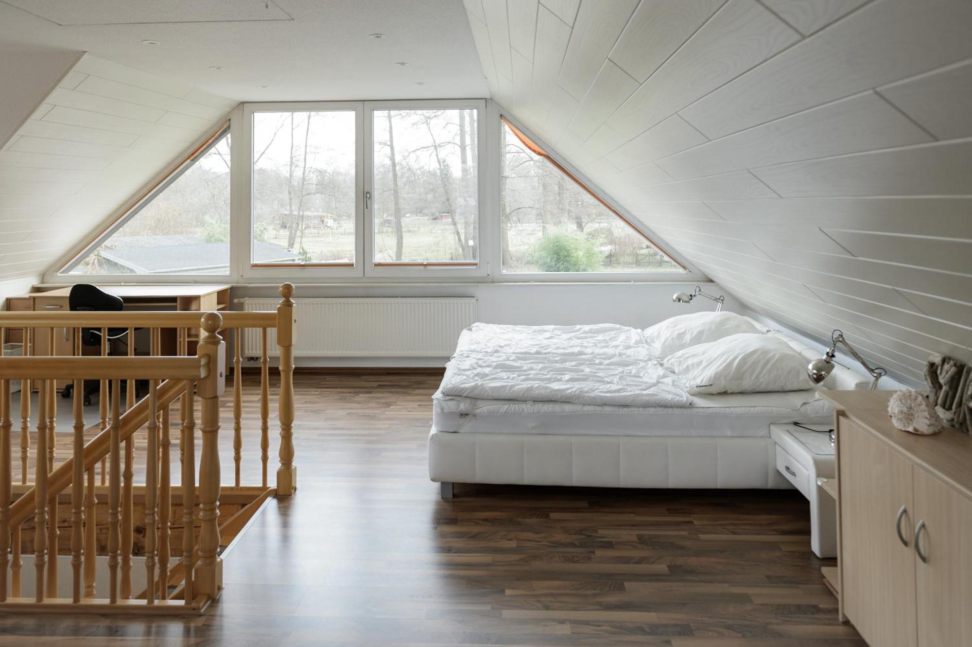 Ferienhaus Direkt An Der Spree Mit Whirlpool Und Sauna Berlin Exterior photo